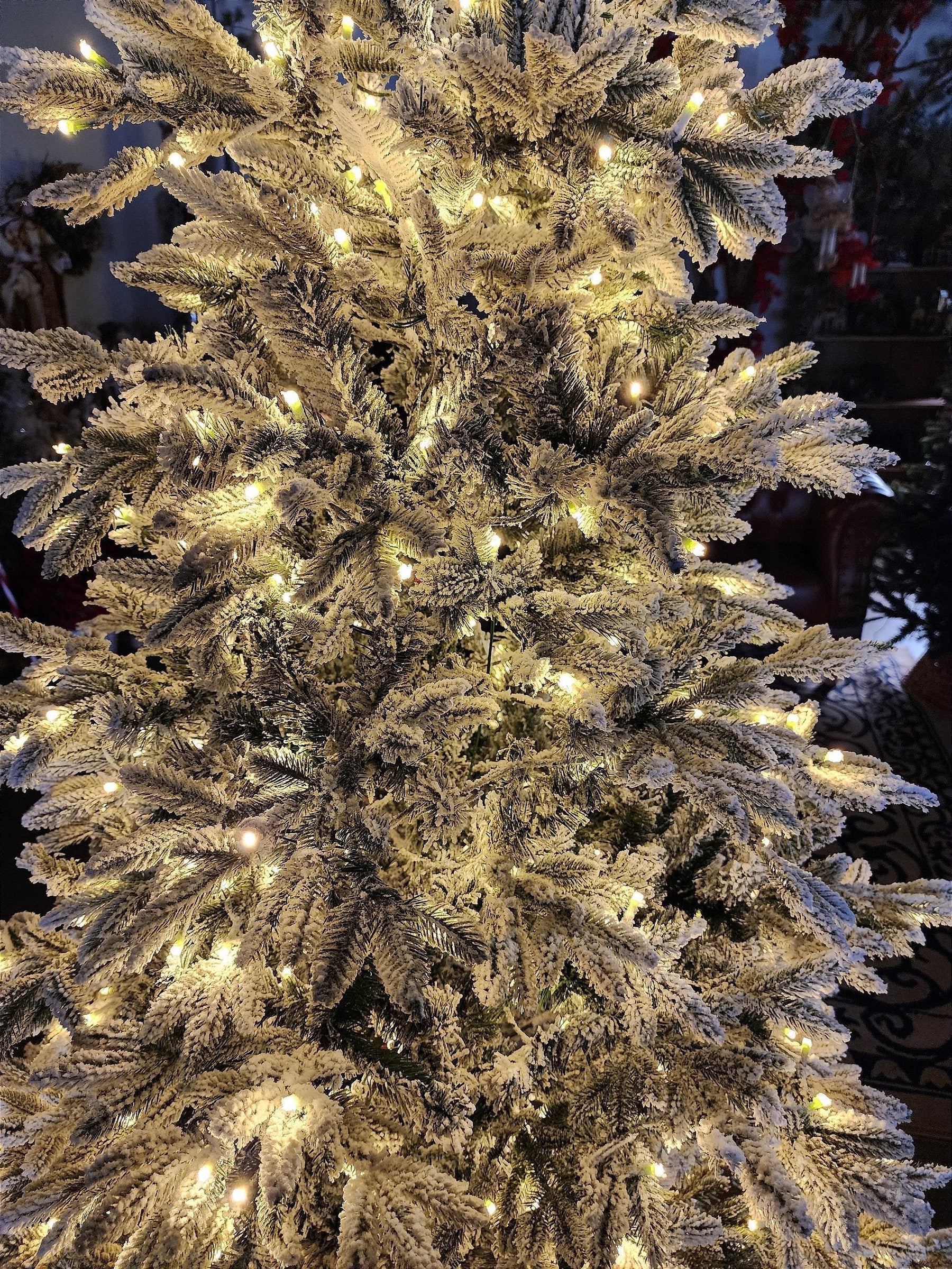 ÁRVORE NEVADA MENDOZA COM LEDS WARM